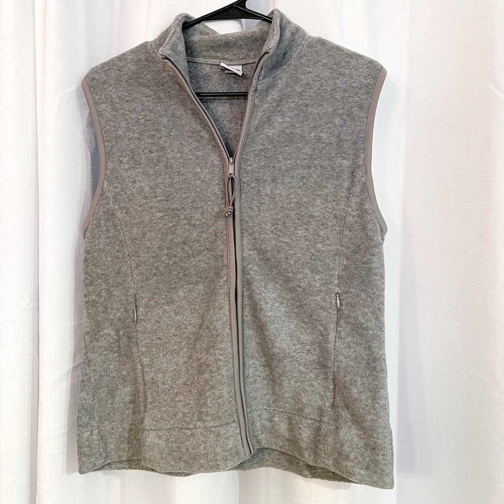 Old Navy Women's Gray Zip-Up Vest